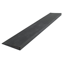 Drempelhulp zwart | Max. 2500 kg | 100 x 15 x 2,0 cm