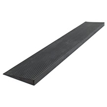 Drempelhulp zwart | Max. 2500 kg | 100 x 15 x 2,4 cm