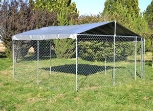 Hondenkennel | 4 x 4 meter | Met afdekzeil