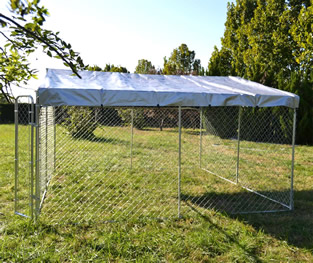 Hondenkennel | 4 x 4 meter | Met afdekzeil